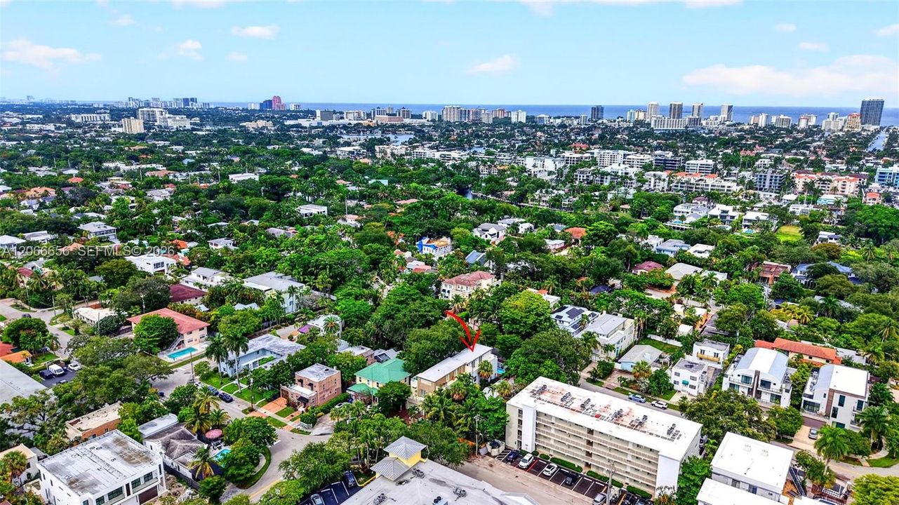 For Rent: $11,500 (3 beds, 3 baths, 2961 Square Feet)