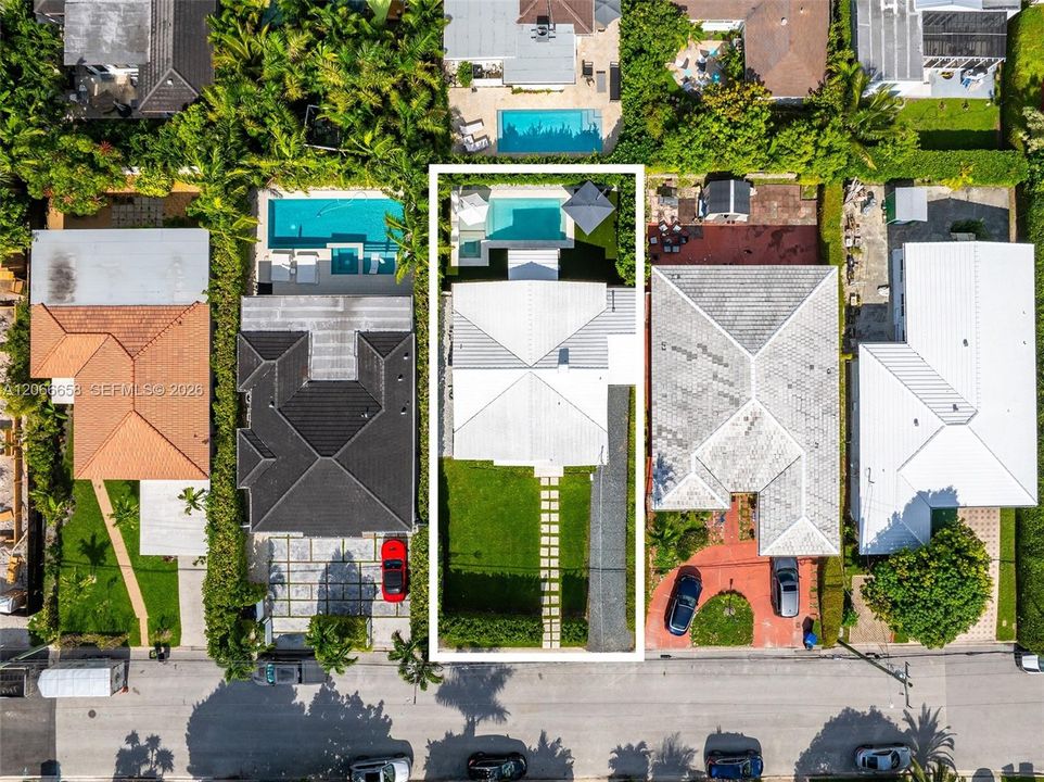 En Venta: $1,850,000 (3 camas, 2 baños, 1691 Pies cuadrados)