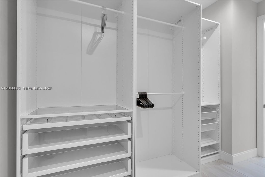 En Renta: $5,900 (3 camas, 3 baños, 2176 Pies cuadrados)