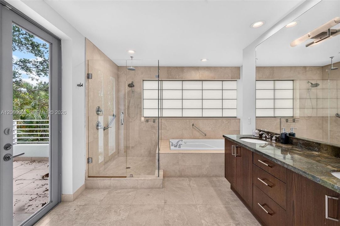 For Sale: $1,590,000 (3 beds, 3 baths, 2961 Square Feet)