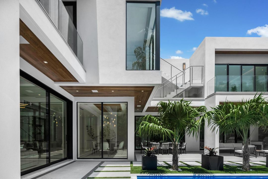 LG101072-MLS
