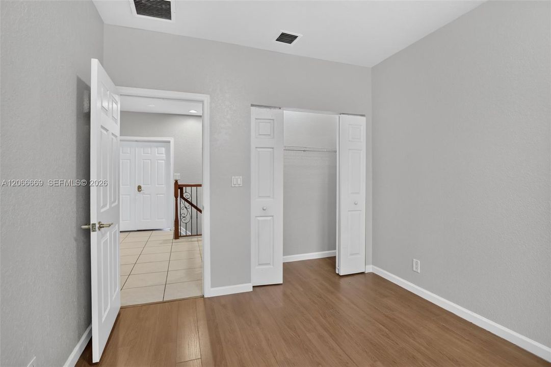 Active With Contract: $3,000 (3 beds, 2 baths, 1906 Square Feet)