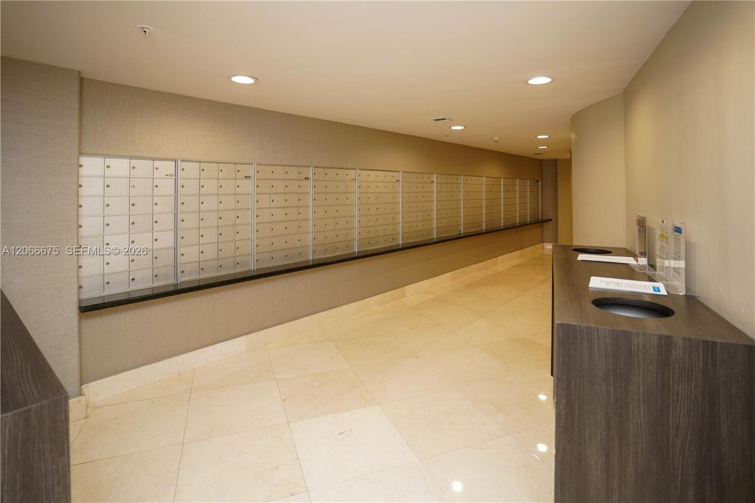 For Rent: $9,500 (3 beds, 3 baths, 2130 Square Feet)