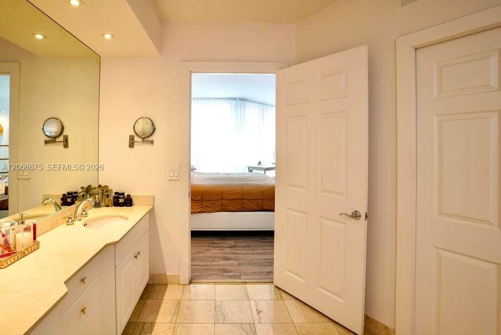 For Rent: $9,500 (3 beds, 3 baths, 2130 Square Feet)