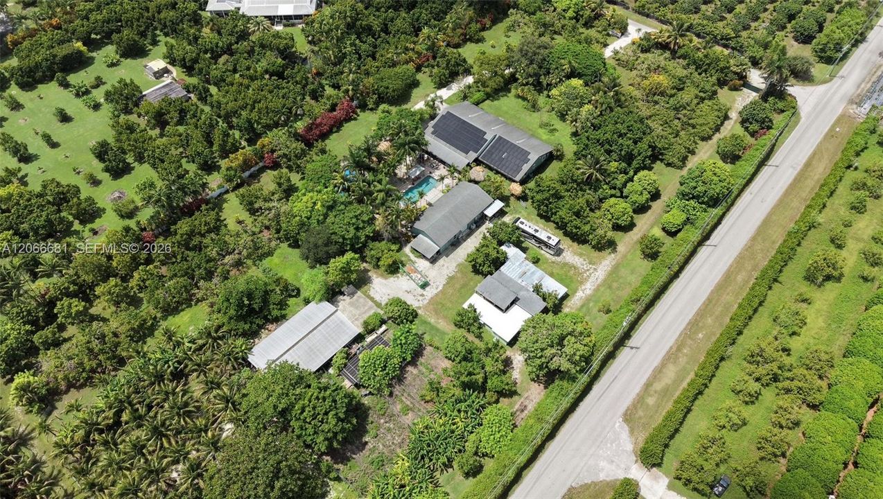На продажу: $3,499,000 (7 спален, 6 ванн, 3790 Квадратных фут)