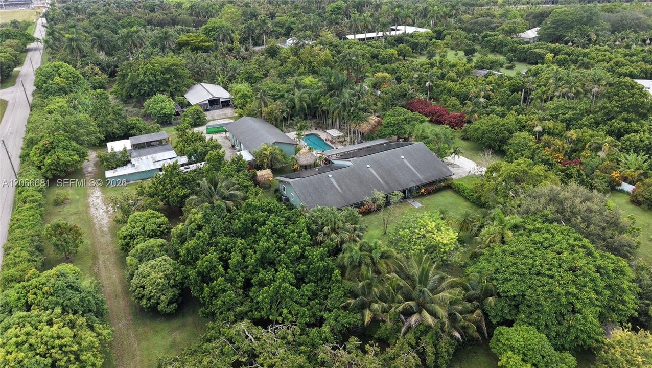 На продажу: $3,499,000 (7 спален, 6 ванн, 3790 Квадратных фут)