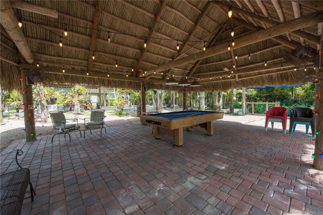 For Sale: $3,499,000 (7 beds, 6 baths, 3790 Square Feet)