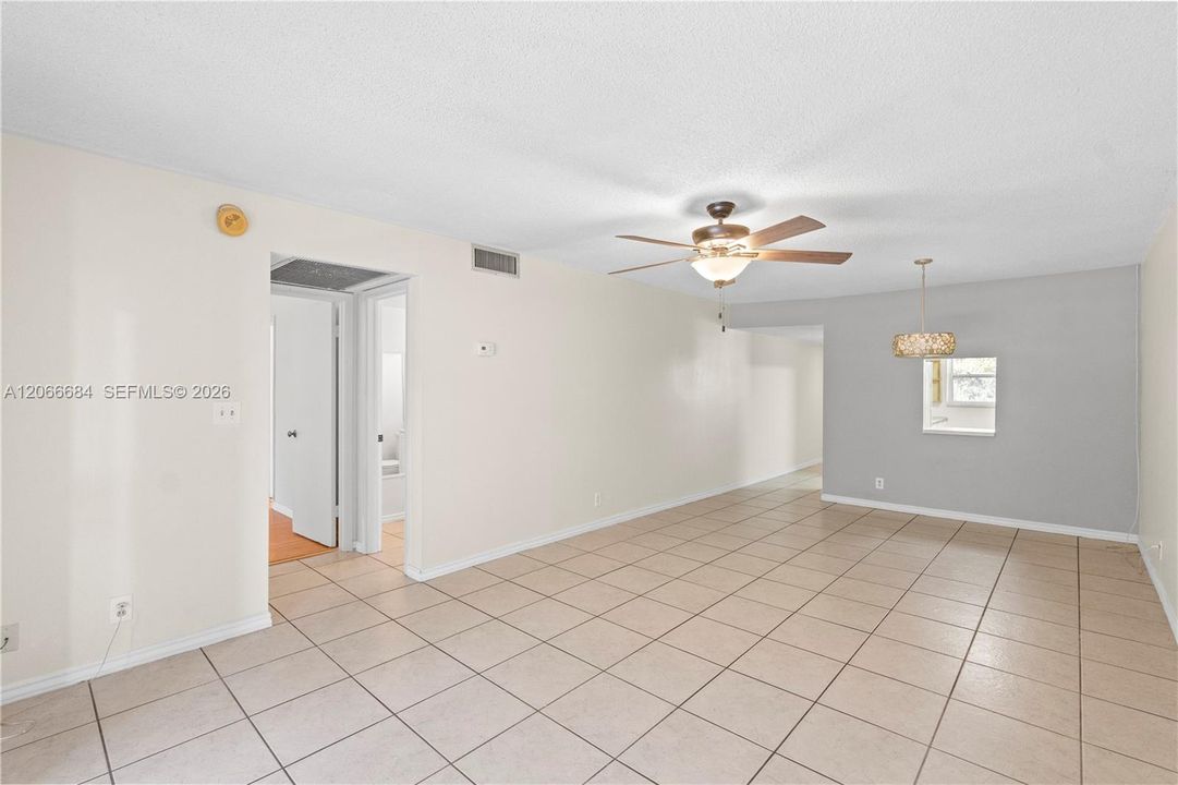 Living Room/Dining Room Combination