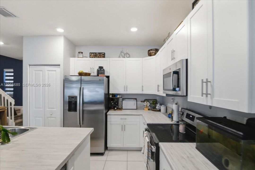 For Sale: $525,000 (3 beds, 2 baths, 1486 Square Feet)