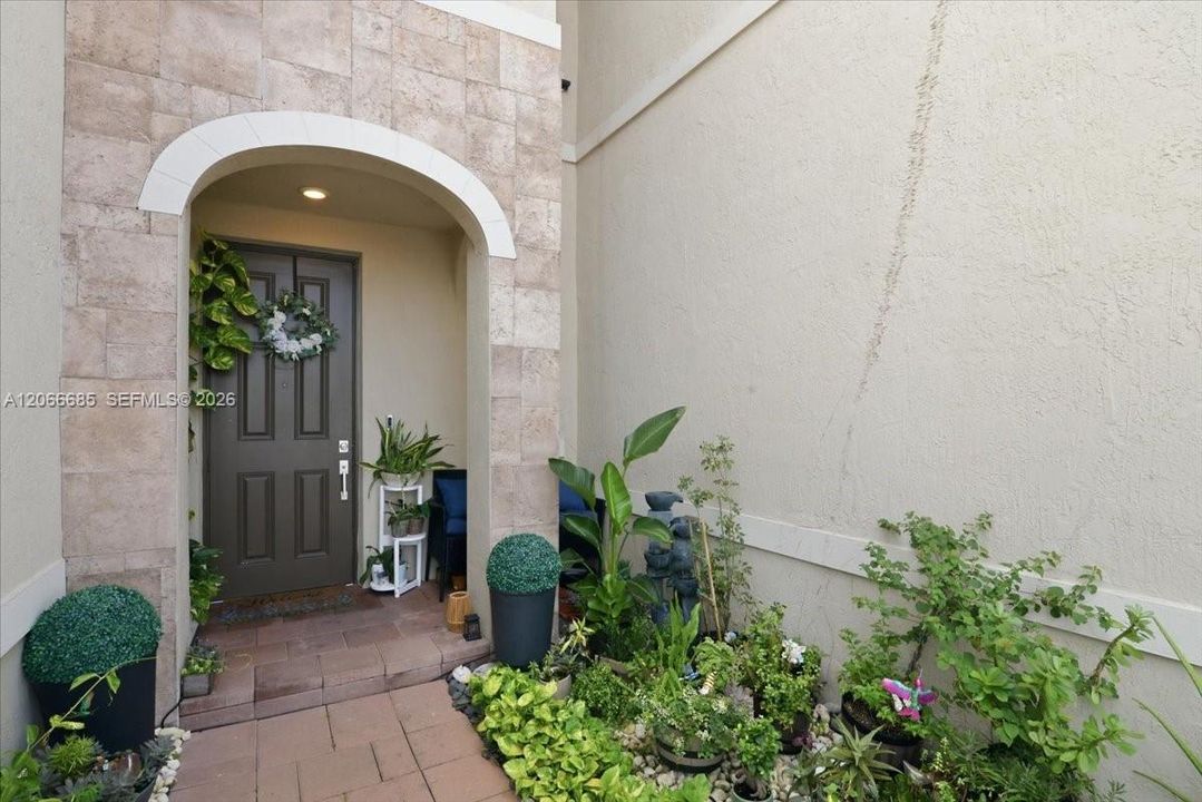 For Sale: $525,000 (3 beds, 2 baths, 1486 Square Feet)