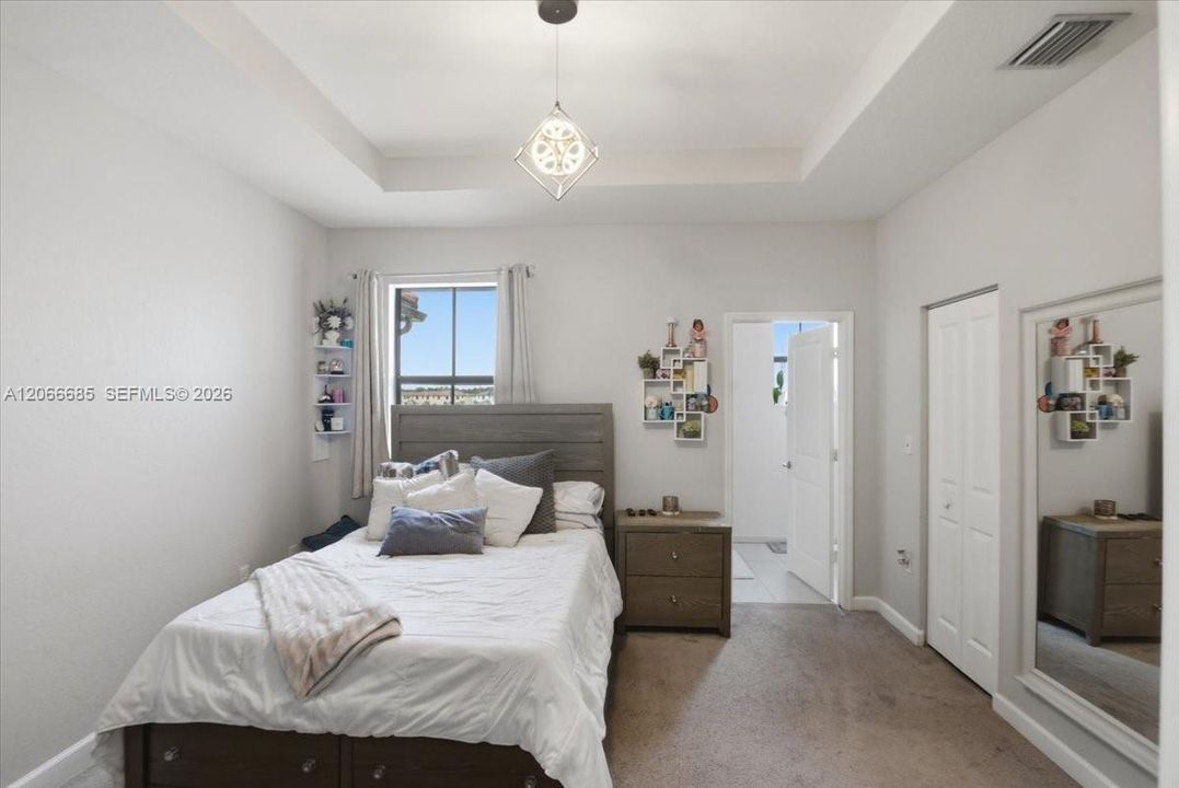 For Sale: $525,000 (3 beds, 2 baths, 1486 Square Feet)