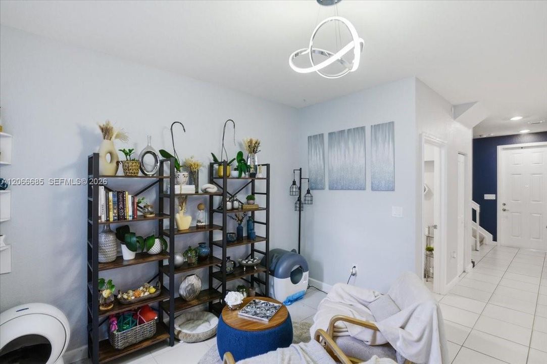 For Sale: $525,000 (3 beds, 2 baths, 1486 Square Feet)