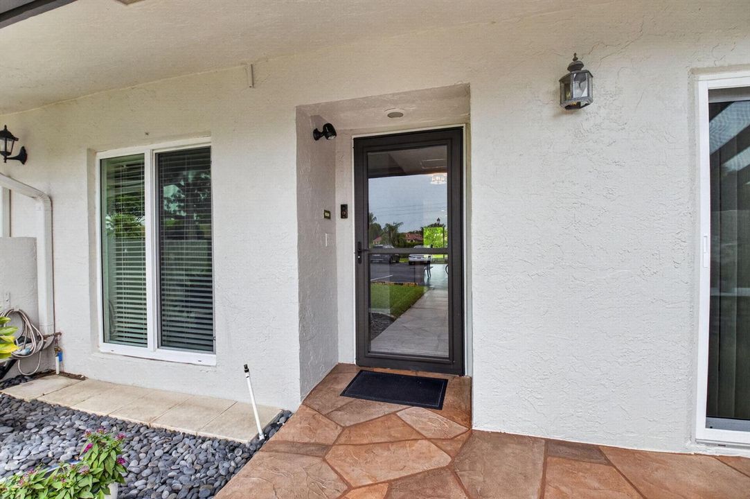 FRONT ENTRY