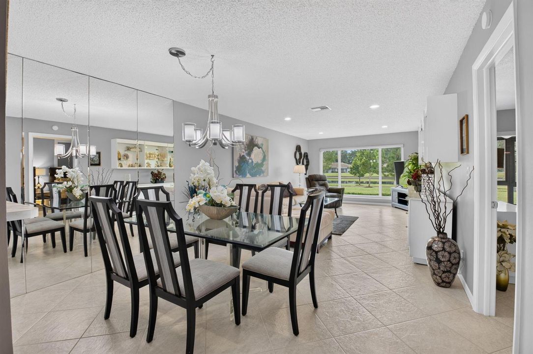 DINING / LIVING