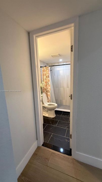 Activo con contrato: $170,000 (1 camas, 1 baños, 660 Pies cuadrados)