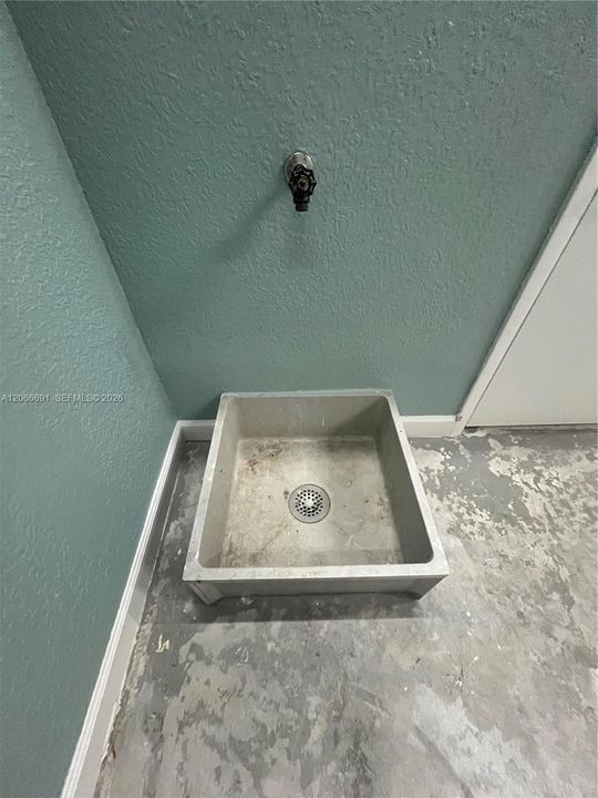 For Rent: $2,250 (0 beds, 0 baths, 0 Square Feet)