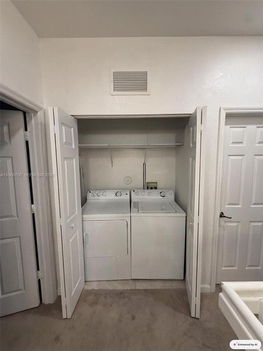 For Sale: $649,500 (5 beds, 4 baths, 2312 Square Feet)