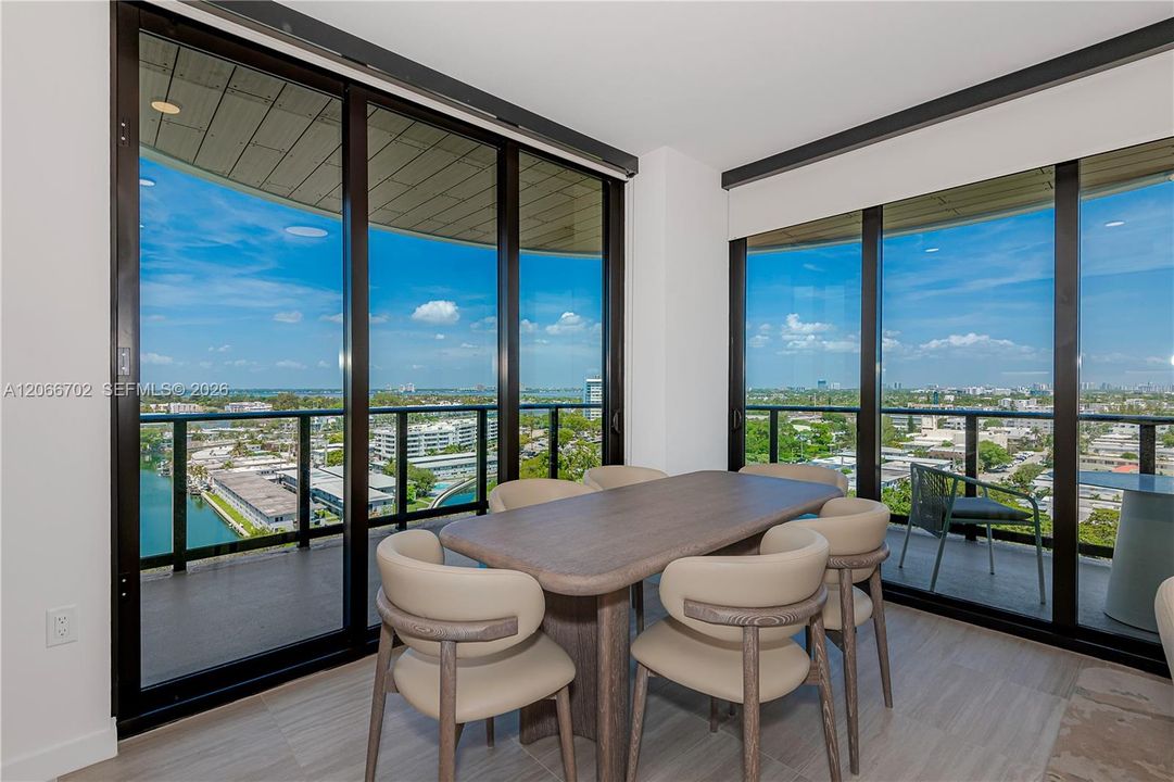 For Rent: $9,000 (3 beds, 2 baths, 972 Square Feet)