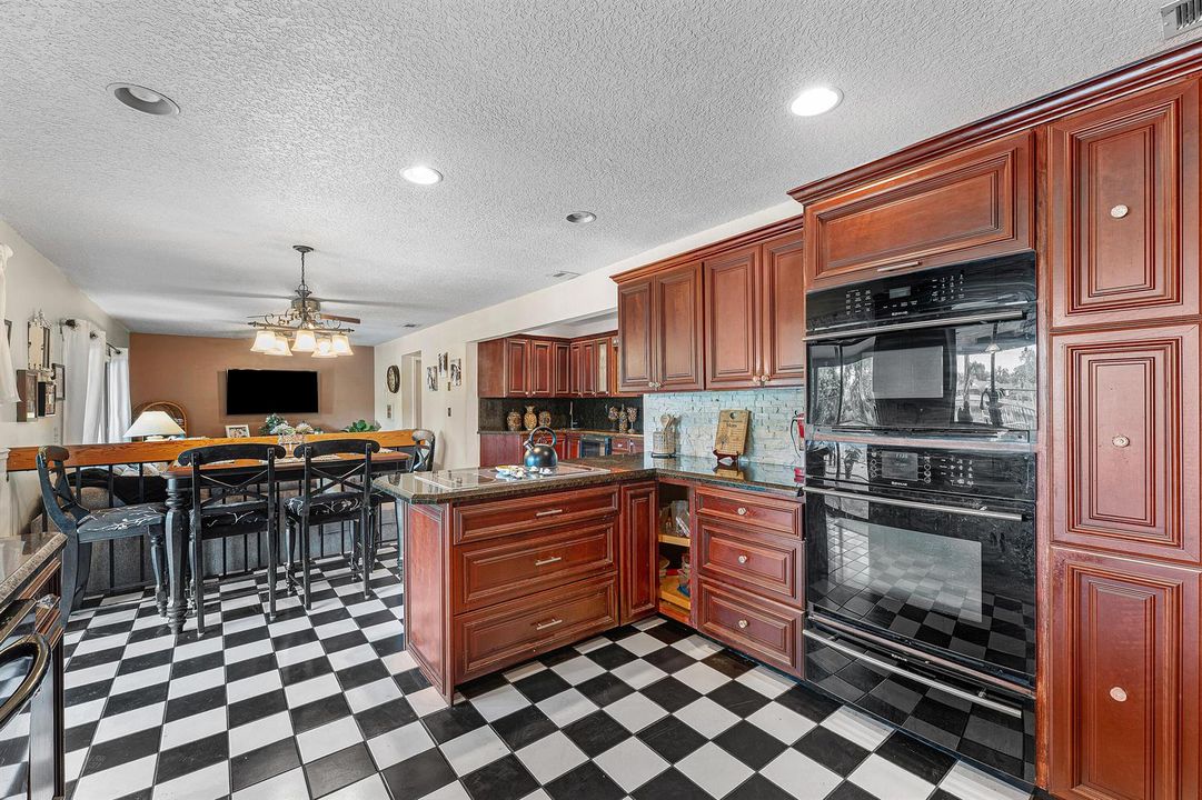 014-1726TreehavenCourt-Wellington-FL-334