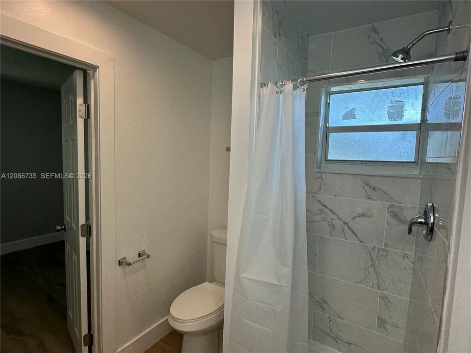 В аренду: $1,550 (1 спален, 1 ванн, 0 Квадратных фут)