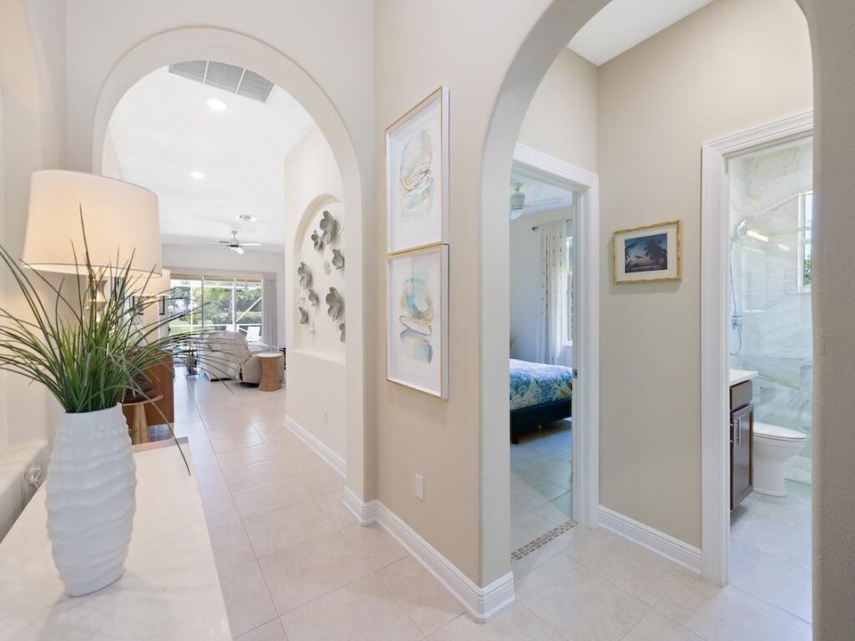 Light & Bright Entry Foyer