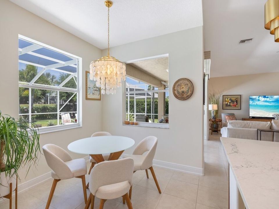 Charming Breakfast Nook