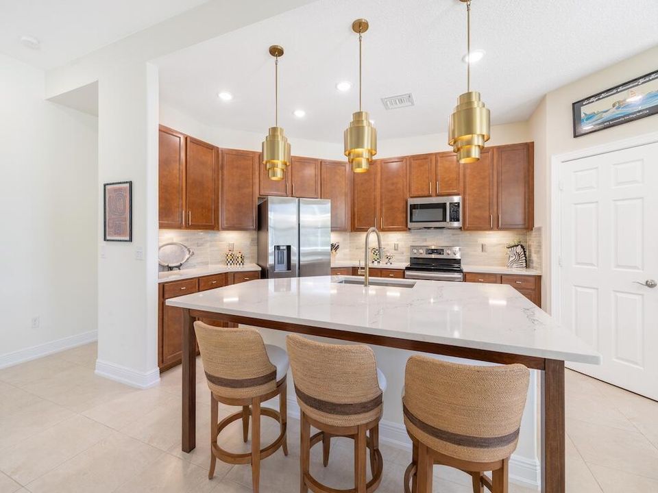 Eat In Kitchen