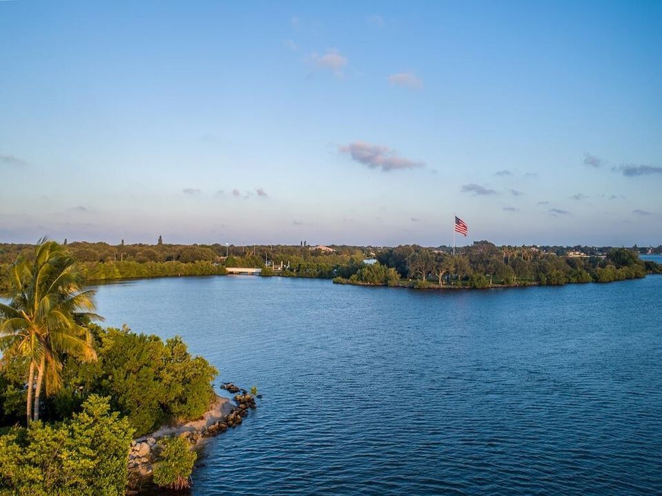 INDIAN RIVER NEARBY