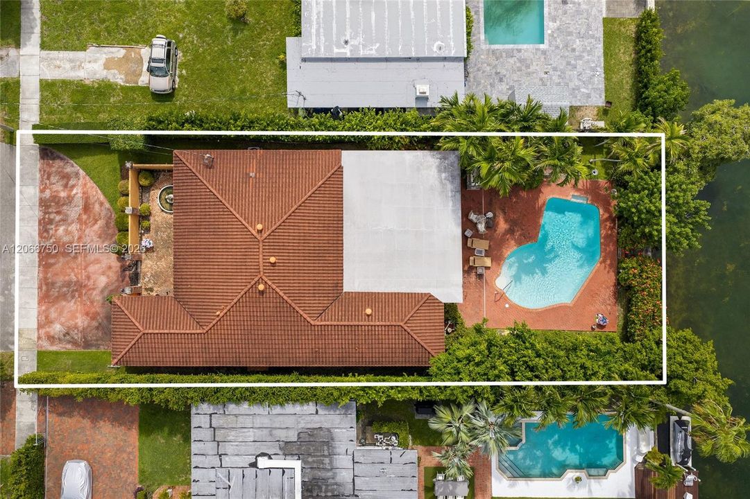 For Sale: $2,700,000 (0.21 acres)