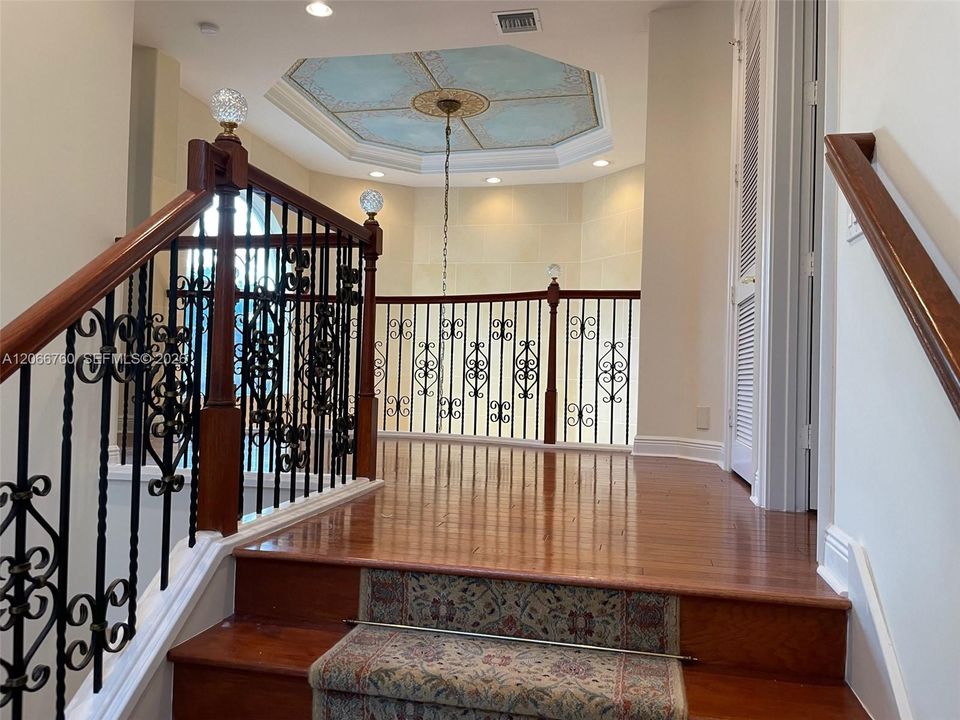 For Rent: $12,500 (4 beds, 4 baths, 3932 Square Feet)