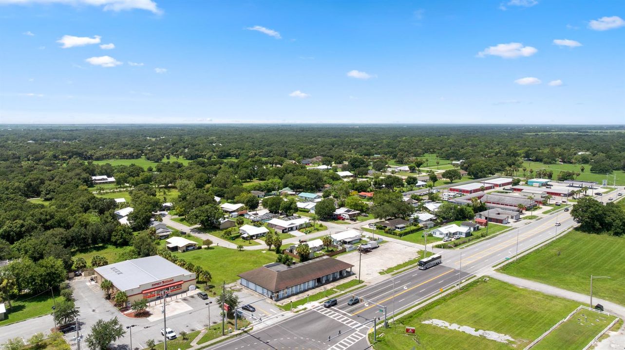 2054 Florida 70 - 12.jpg-FULL