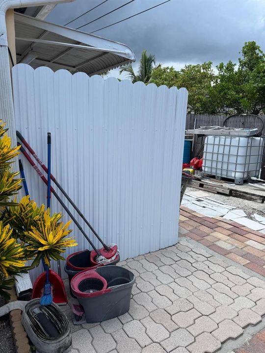 side yard