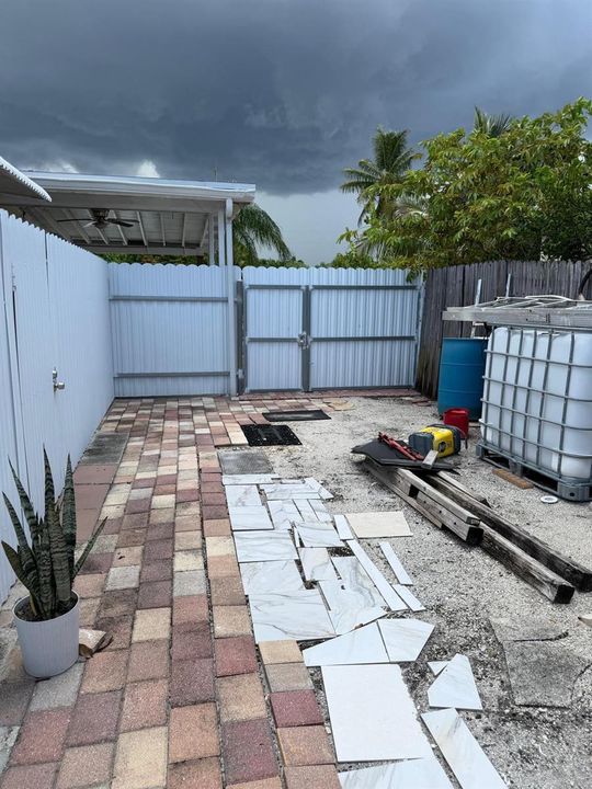 side yard