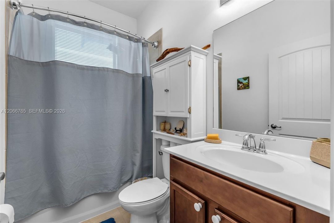 For Sale: $535,000 (3 beds, 2 baths, 1684 Square Feet)