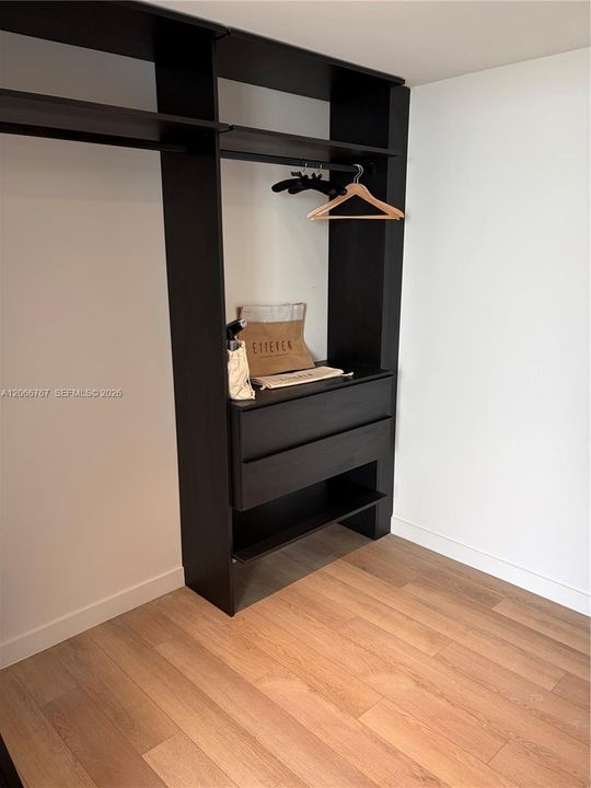 For Rent: $22,000 (3 beds, 3 baths, 3000 Square Feet)