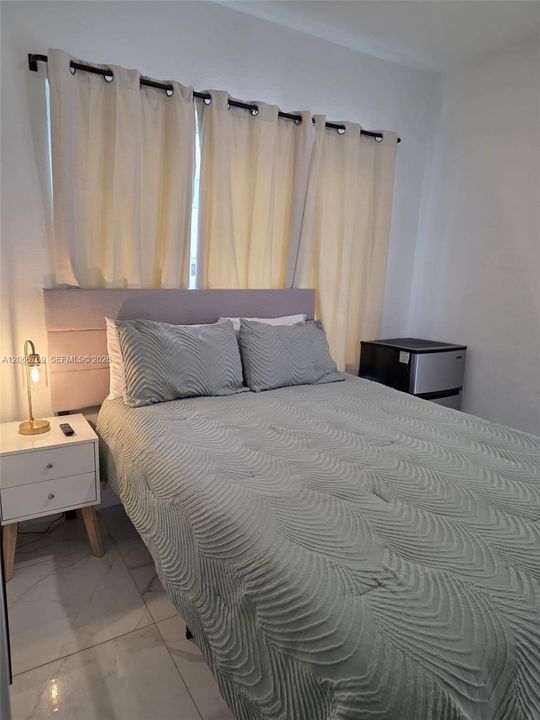 For Rent: $1,200 (0 beds, 1 baths, 500 Square Feet)