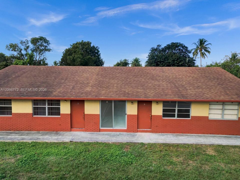 En Venta: $630,000 (0 camas, 0 baños, 2099 Pies cuadrados)