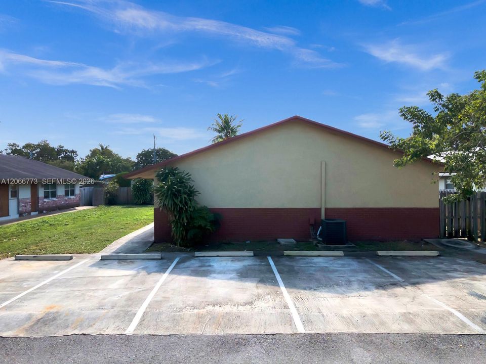 En Venta: $630,000 (0 camas, 0 baños, 2099 Pies cuadrados)