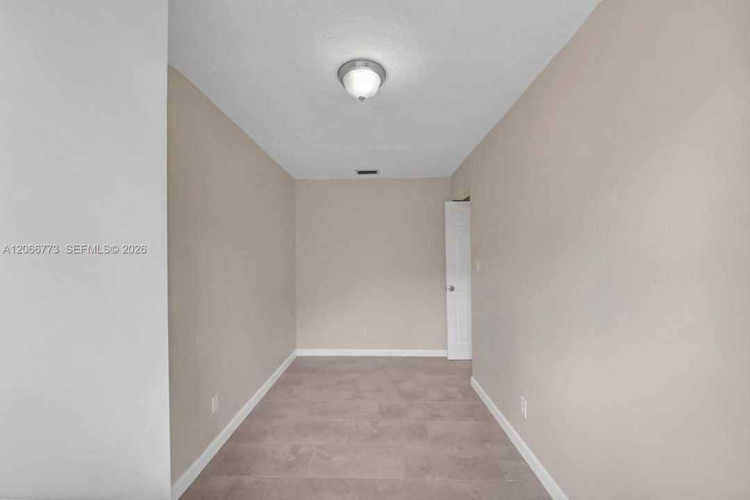 En Venta: $630,000 (0 camas, 0 baños, 2099 Pies cuadrados)
