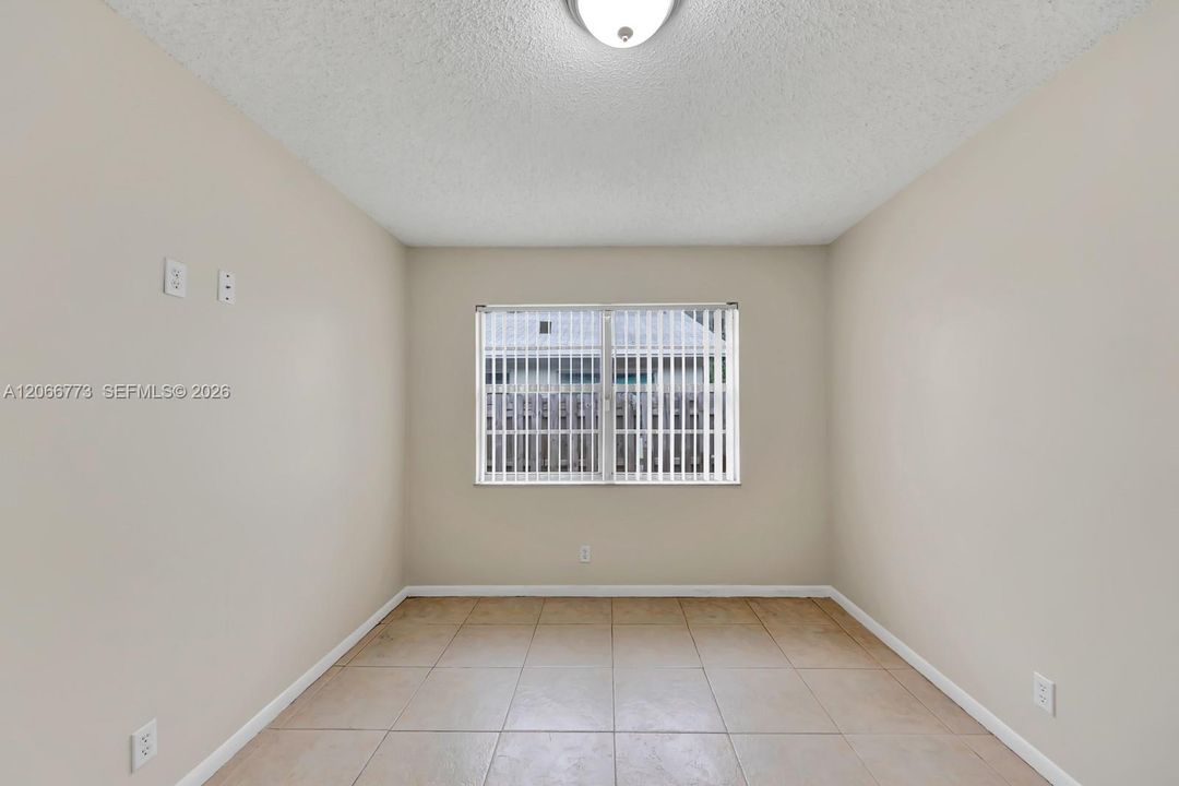 En Venta: $630,000 (0 camas, 0 baños, 2099 Pies cuadrados)