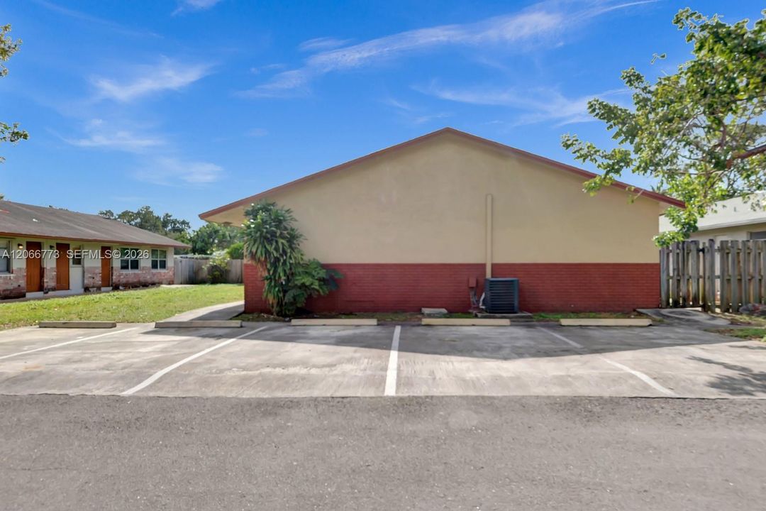 En Venta: $630,000 (0 camas, 0 baños, 2099 Pies cuadrados)