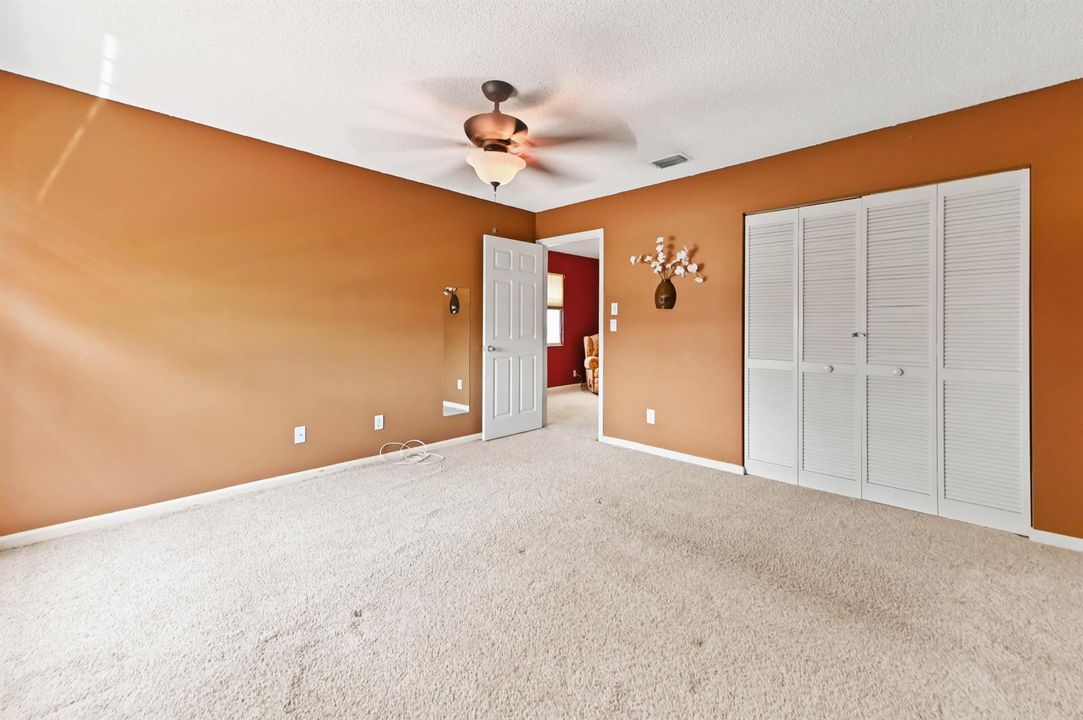 12 bedroom 02