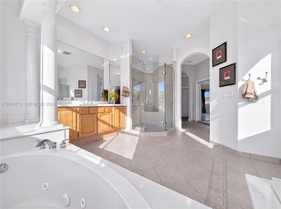 Active With Contract: $2,145,000 (5 beds, 4 baths, 3541 Square Feet)