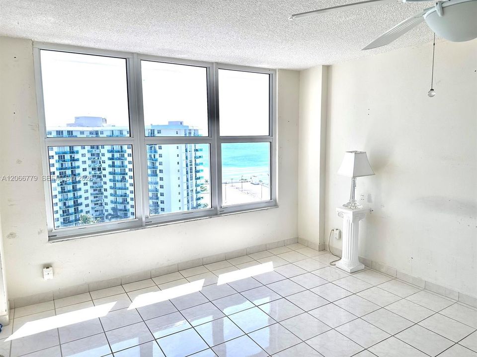 En Venta: $380,000 (2 camas, 2 baños, 1334 Pies cuadrados)