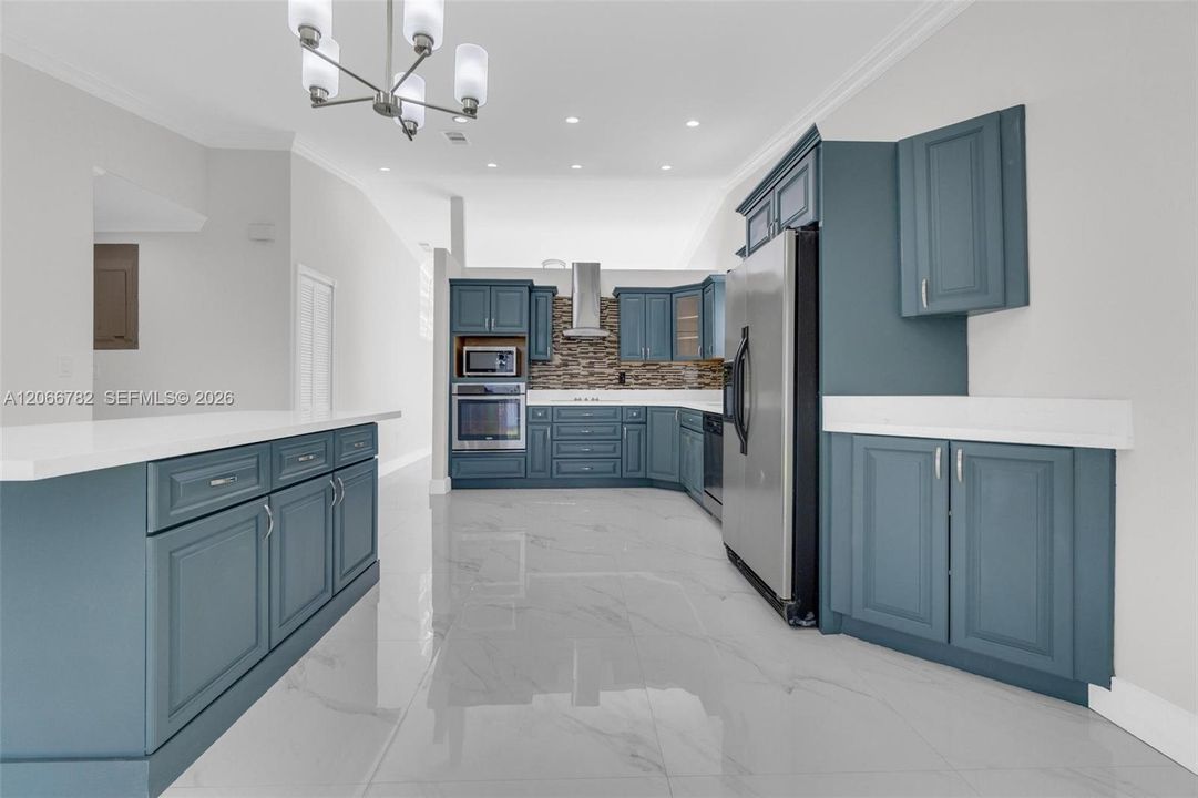 For Rent: $3,650 (3 beds, 2 baths, 1598 Square Feet)