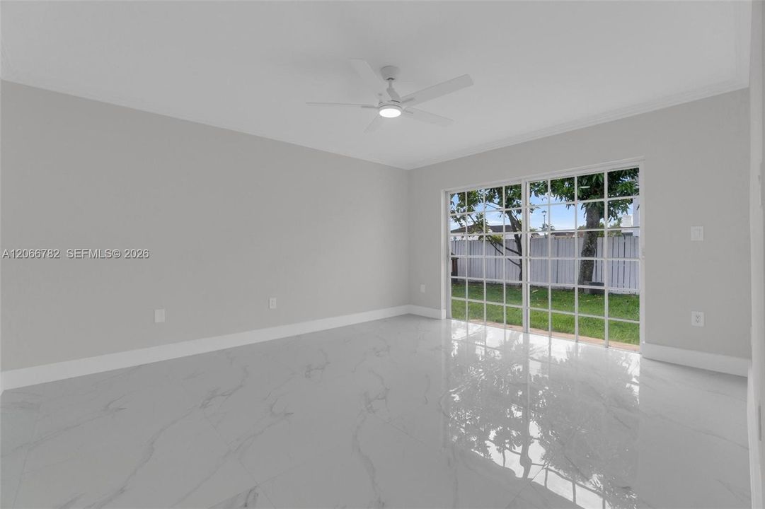 For Rent: $3,650 (3 beds, 2 baths, 1598 Square Feet)