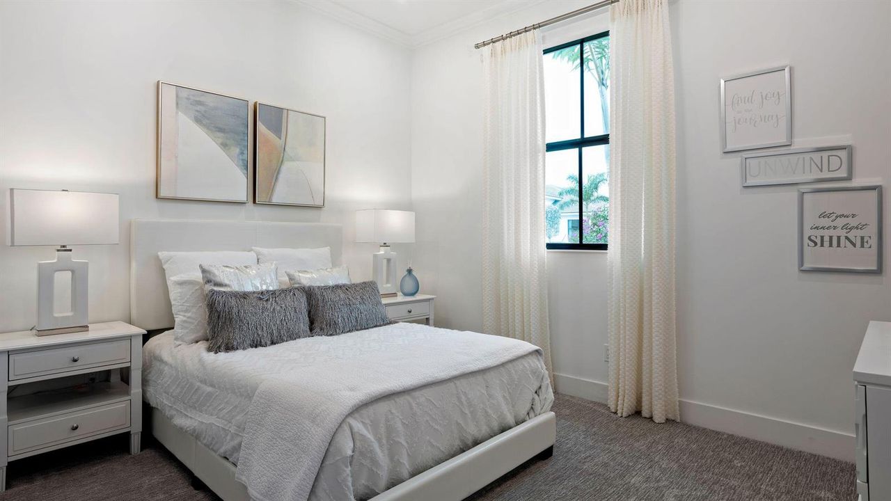 verano-juliamodel-secondarybedroom