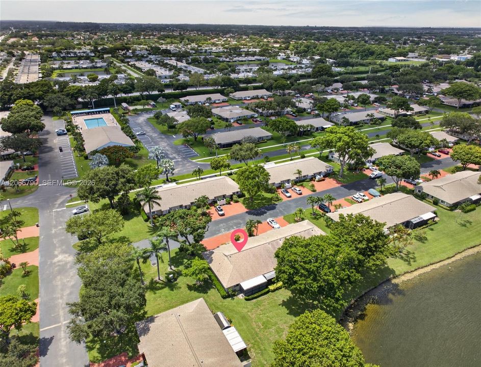 For Sale: $360,000 (2 beds, 2 baths, 1022 Square Feet)