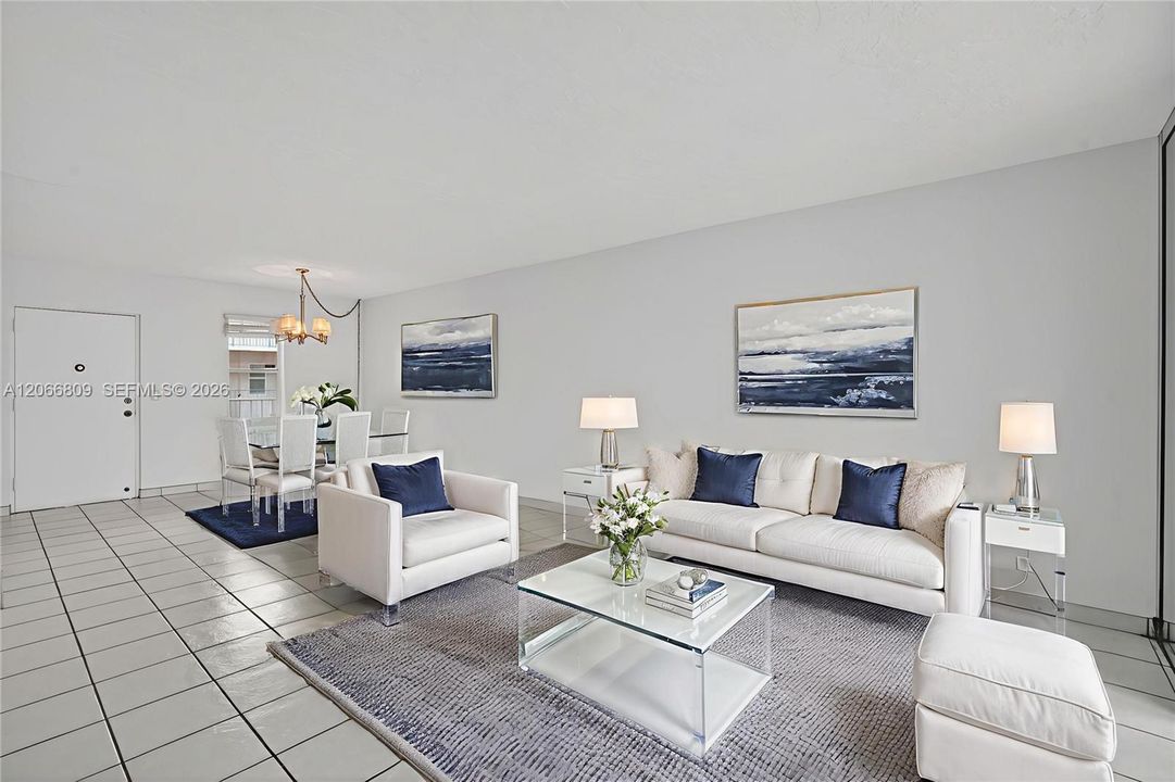 For Sale: $79,000 (1 beds, 1 baths, 748 Square Feet)