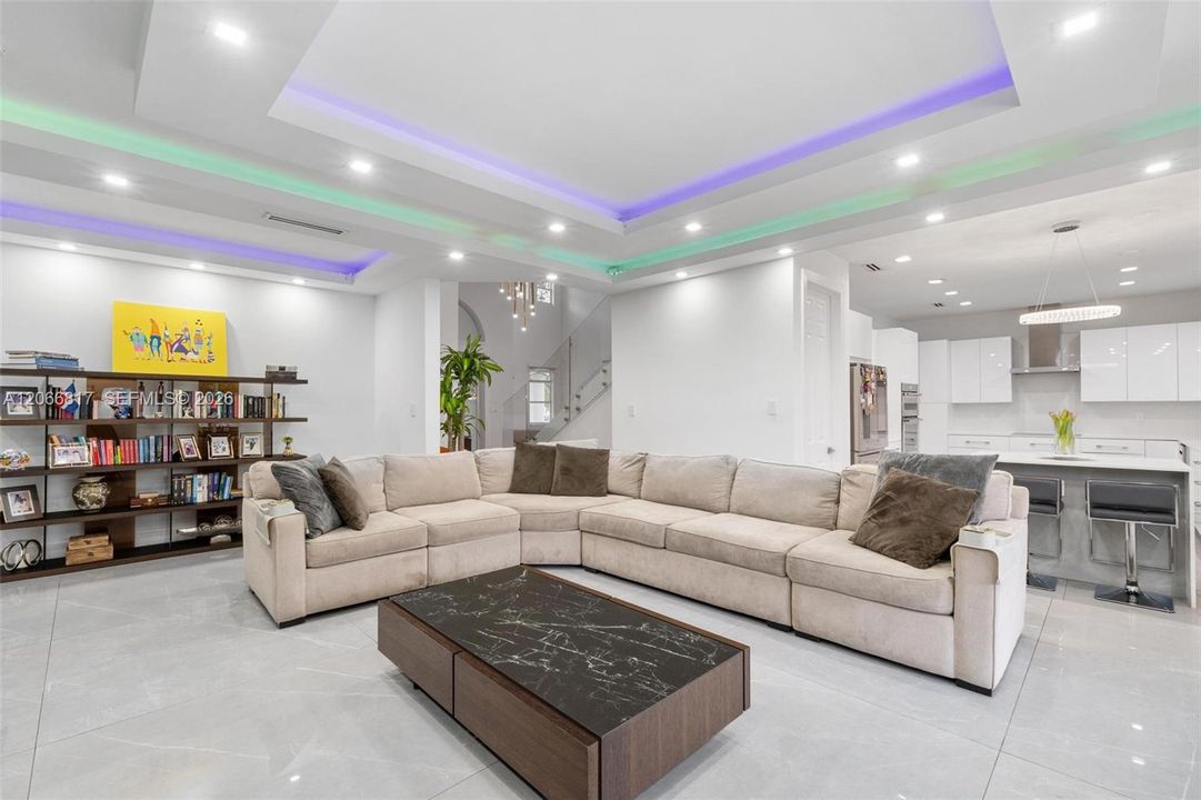 For Rent: $5,900 (5 beds, 3 baths, 2962 Square Feet)